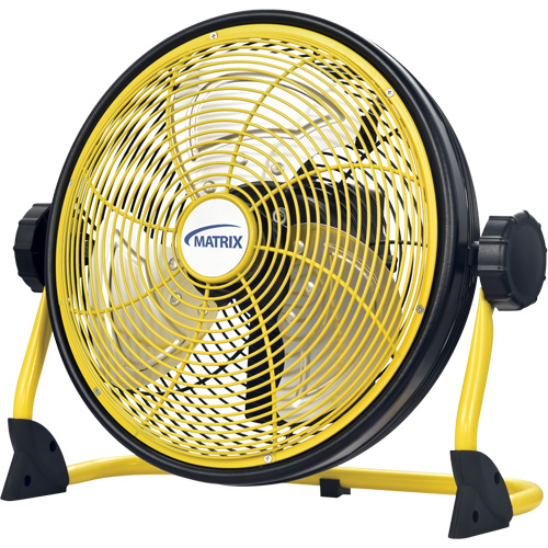 Ventilateur d'int&eacute;rieur/ext&eacute;rieur rechargeable avec port USB, Commercial, Variable vitesses, Diam&egrave;tre de 12" Action Paper