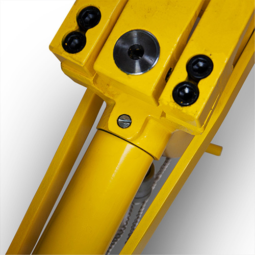 Pro Series Maxi Hydraulic Bead Breaker Action Paper