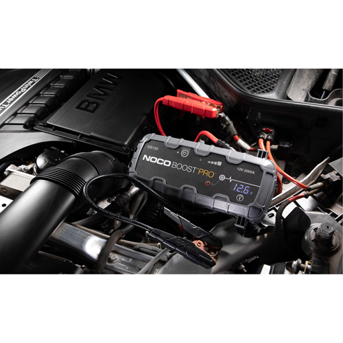 GB150 Boost&reg; Pro Jump Starter Action Paper