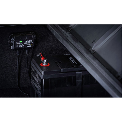 Chargeur de batterie embarqu&eacute; &agrave; 1 sortie de 5 amp&egrave;res Gen5X1 Genius Action Paper