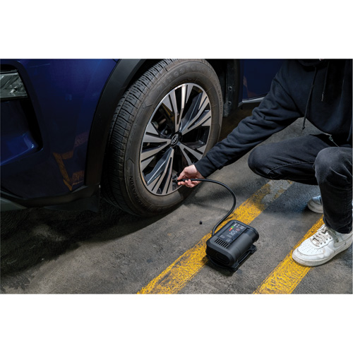 Survolteur 2000A Boost Air & compresseur d'air 100 PSI Action Paper