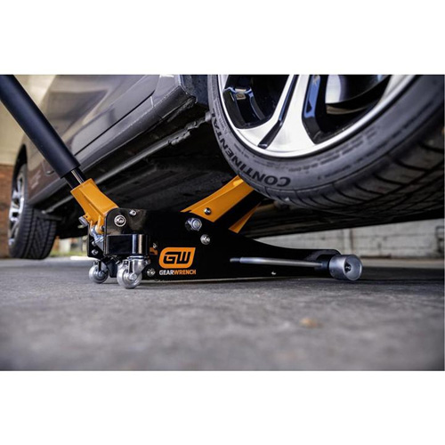 Aluminum Racing Jack, 2 Ton(s) Capacity, 3-1/4" Lowered, 18-1/2" Raised, Manual Hydraulic Action Paper