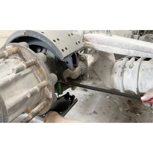 Fourche pour ressort de frein trait&eacute;e thermiquement avec tige extra-longue Action Paper