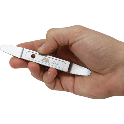Mini Heavy-Duty Metal Trim Tool Action Paper