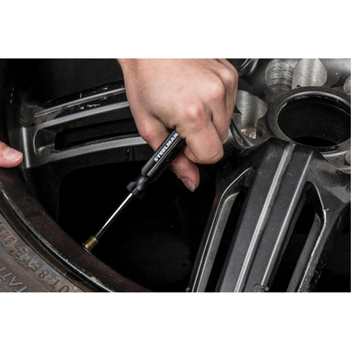 Valve Core Remover with Screwdriver-Style Handle Action Paper