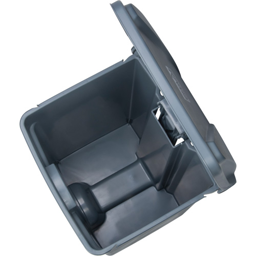 Step-On Garbage Can, Plastic, 12 US gal. Capacity Action Paper