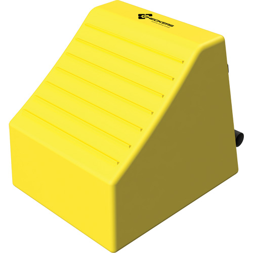 Cale de roue ultra-robuste pour l'exploitation mini&egrave;re Checkers Safety, PEHD, Jaune, 14-1/2" la x 17-1/2" p x 16" h Action Paper