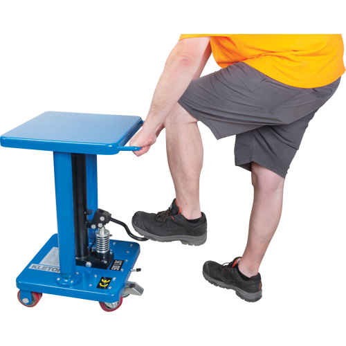 Table de travail hydraulique, 18'' lo x 18'' la, Acier, Capacit&eacute; 500 lb Action Paper