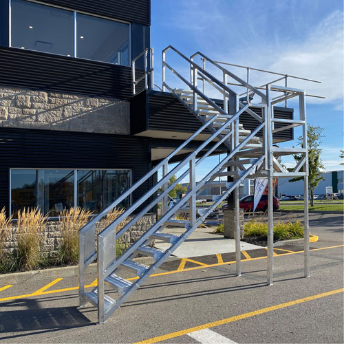 Escalier Smartstairs t&eacute;lescopique &agrave; 3-5 marches en aluminium Action Paper