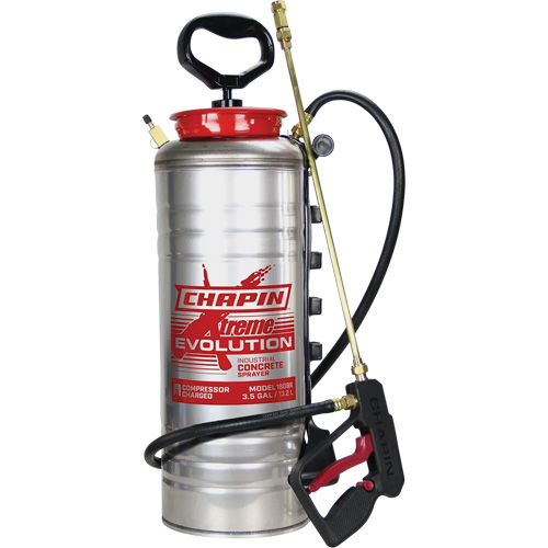 Pulv&eacute;risateur de b&eacute;ton &agrave; r&eacute;servoir Evolution, 3,5 gal. (13,2 L), Acier inoxydable, Lance de 19" Action Paper