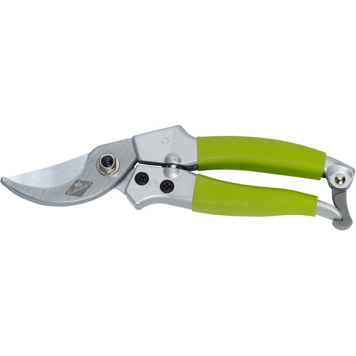 Heavy-Duty Bypass Pruner Action Paper