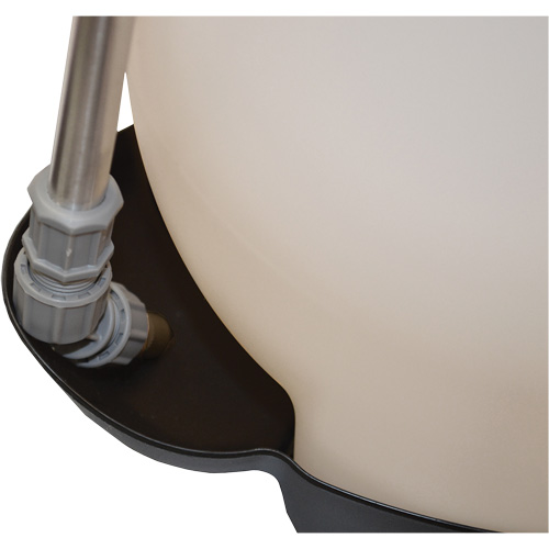 Cleaning & Restoration Series Foaming Compression Sprayer, 2 gal. (9 L), Polyethylene, 21" Wand Action Paper