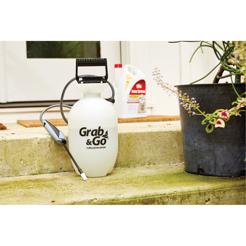 Grab & Go&reg; Multi-Purpose Sprayer, 1 gal. (4.5 L), Polyethylene, 10" Wand Action Paper