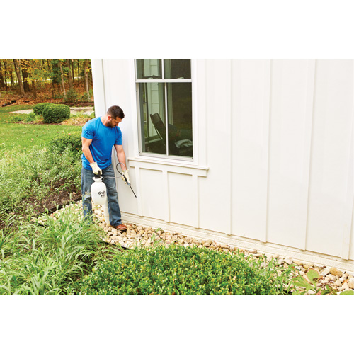 Grab & Go&reg; Multi-Purpose Sprayer, 1 gal. (4.5 L), Polyethylene, 10" Wand Action Paper