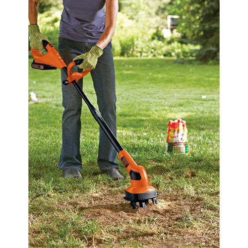 20V Max* Cordless Garden Cultivator Kit Action Paper