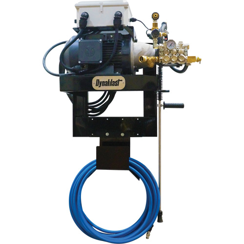 Laveuse &agrave; pression &agrave; eau chaude et froide murale 575V, &eacute;lectrique, 1900 PSI, 4 gal./min Action Paper