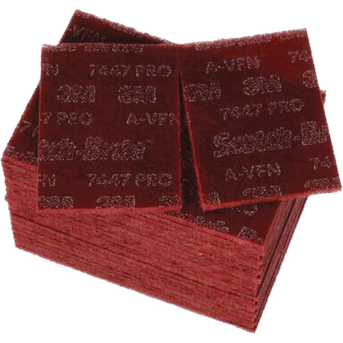 Tampons manuels Scotch-Brite 7447, Oxyde d'aluminium, 9" x 6", Grain Tr&egrave;s fin Action Paper