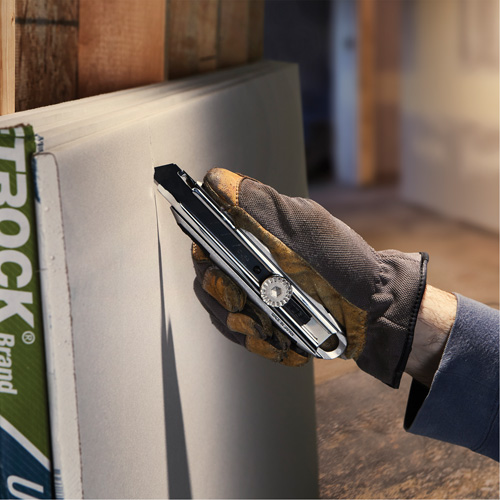Knife with Ratchet Lock, 18 mm, Carbon Steel, Heavy-Duty, Aluminum Handle Action Paper