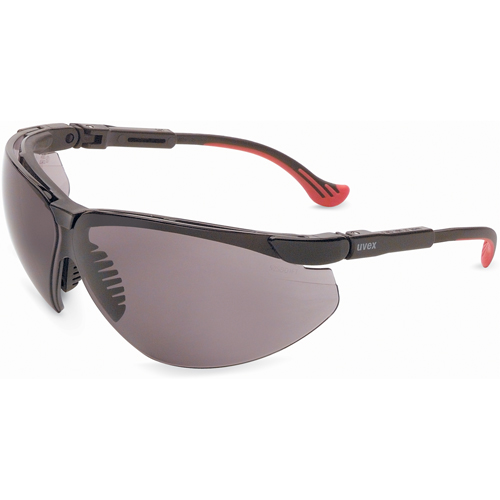 Lunettes de s&eacute;curit&eacute; Uvex Genesis XC, Lentille Grise/fum&eacute;e, Anti-&eacute;gratignures, R&eacute;pond ou surpasse la norme CSA Z94.3 Action Paper