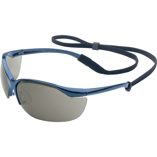 Lunettes de s&eacute;curit&eacute; Uvex Vapor, Lentille Grise/fum&eacute;e, Anti-&eacute;gratignures, ANSI Z87+/R&eacute;pond ou surpasse la norme CSA Z94.3 Action Paper