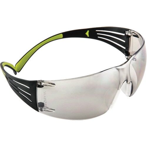 Lunettes de s&eacute;curit&eacute; SecureFit s&eacute;rie 400, Lentille Miroir int&eacute;rieur/ext&eacute;rieur, Anti-&eacute;gratignures, ANSI Z87+/R&eacute;pond ou surpasse la norme CSA Z94.3 Action Paper