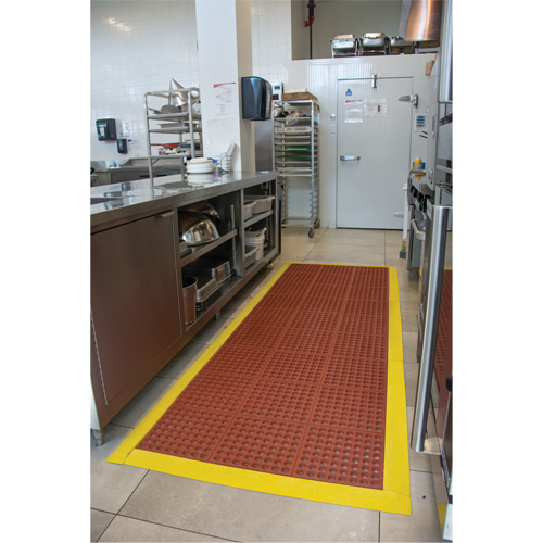 Tapis modulaire antifatigue, Nid d'abeilles, 3' x 3' x 1/2", Brun, Nitrile/Caoutchouc Action Paper