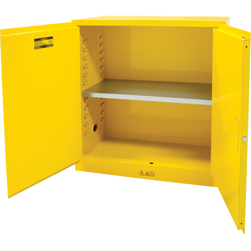 Armoire pour produits inflammables, 30 gal., 2 Porte(s), 43" La x 44" h x 18" p Action Paper
