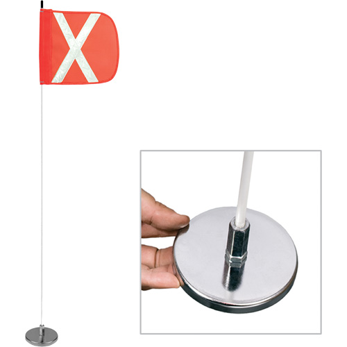 Tiges de s&eacute;curit&eacute; pour travaux l&eacute;gers Safety Whip, Fixation Aimant, Hauteur 5', Orange Action Paper
