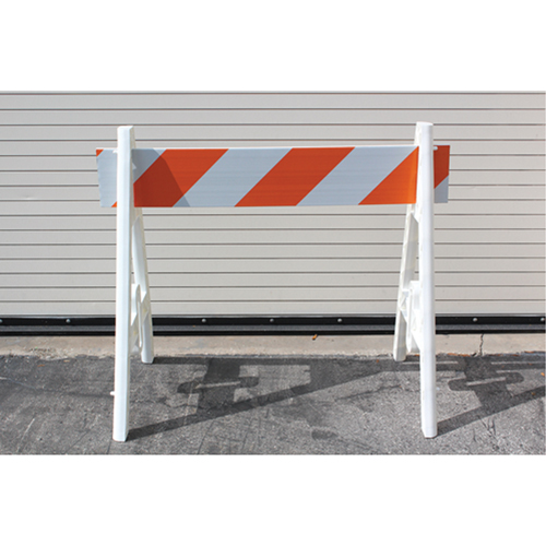 Barricades, En A, 96" lo x 40" h, Orange/Blanc Action Paper