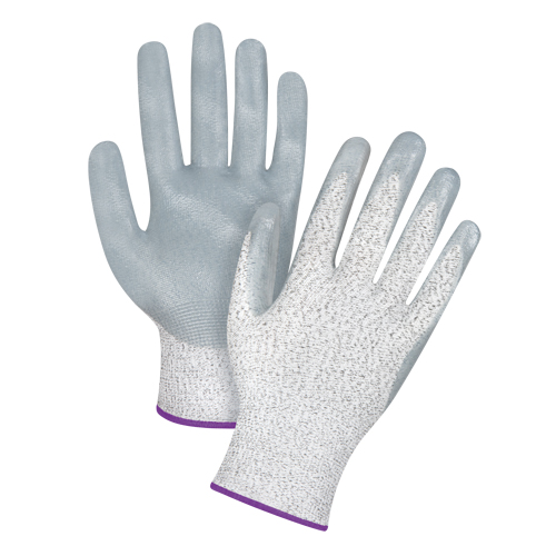 Gants haute performance r&eacute;sistants &agrave; la coupe, Taille 6/T-petit, Calibre 13, Rev&ecirc;tement Nitrile, Enveloppe en PEHP, ANSI/ISEA 105 niveau 4/EN 388 niveau 5 Action Paper