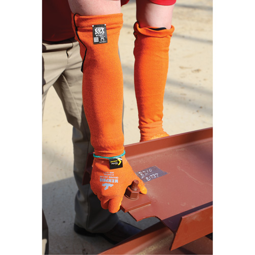 Memphis&reg; Sleeves, Kevlar&reg;, 18", ASTM ANSI Level A5, Orange Action Paper