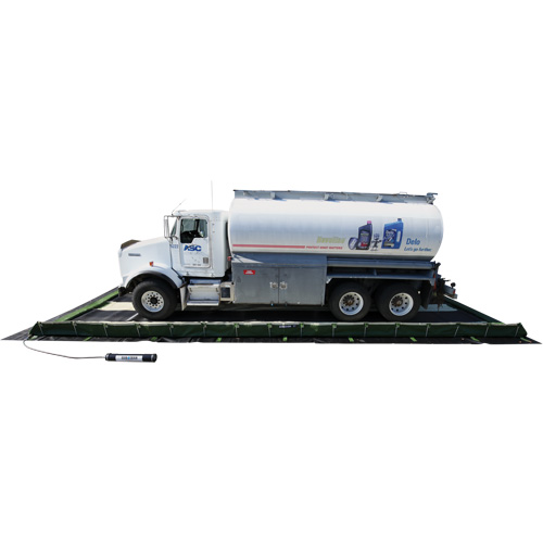 Ride-Side Berm Secondary Containment for Vehicles, 9,300 US gal. Capacity, 20' W x 50' L x 15" H, L-Bracket Action Paper
