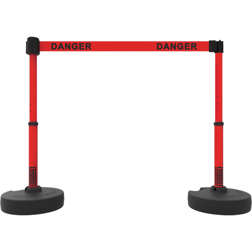 Ensemble de montants pour barri&egrave;re Plus, Plastique, 42" h, Ruban Rouge, Longueur du ruban 15' Action Paper
