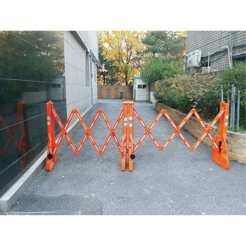 Multi-Gate Connector Action Paper