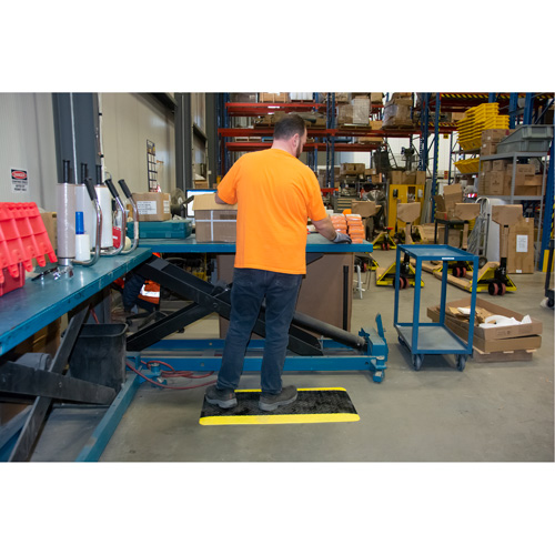 Anti-Fatigue Matting, Diamond, 1-2/3' x 3-1/4' x 3/4", Black/Yellow, Polyurethane Action Paper