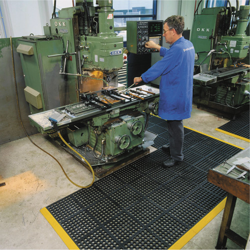 Cushion-Ease&reg; 550 Interlocking Anti-Fatigue Mat, Slotted, 3' x 3' x 3/4", Black, Rubber Action Paper