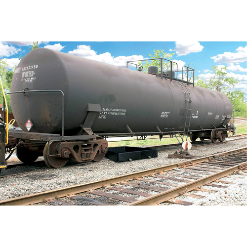 Ultra-Tanker Berm, 374 US gal. Capacity, 5' W x 10' L x 12" H, Foam Wall Action Paper