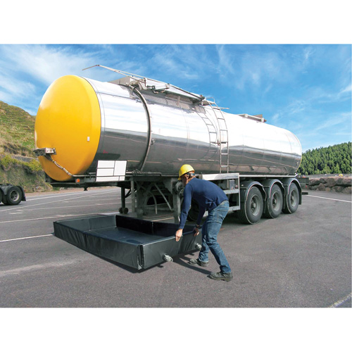 Ultra-Tanker Berm, 374 US gal. Capacity, 5' W x 10' L x 12" H, Foam Wall Action Paper