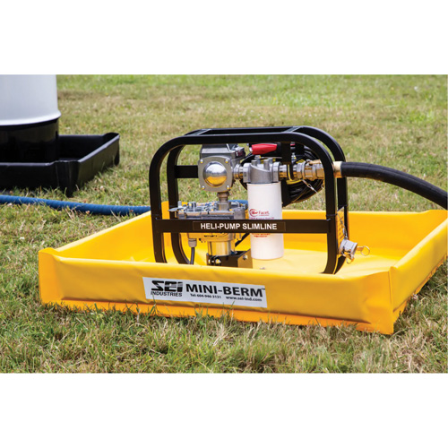 Berme de confinement compacte Mini-Berm en PVC jaune, Capacit&eacute; 22 gal. US, 3' la x 3' lo x 4" h Action Paper