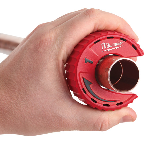 Coupe-tubes pour espaces restreints, Capacit&eacute; de 1" Action Paper