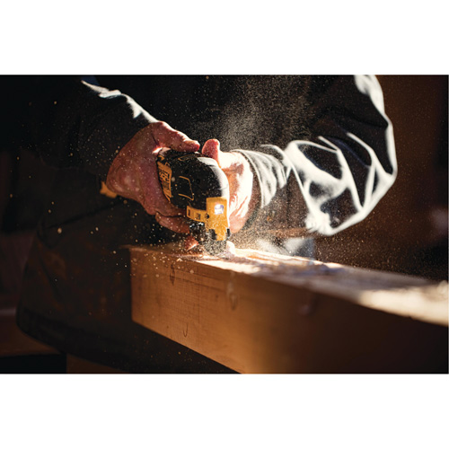 Atomic Max Brushless Cordless Oscillating Multi-Tool (Tool Only), 20 V, Lithium-Ion Action Paper