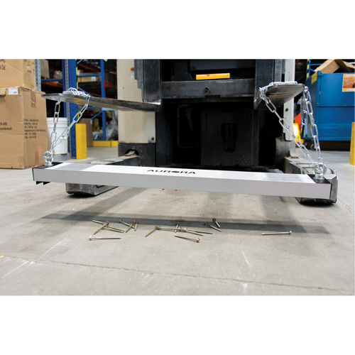 Magnetic Yard Sweepers, 36" W Action Paper