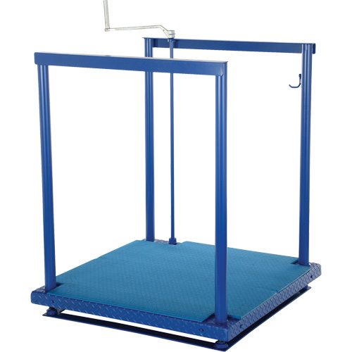 Ergonomic Posi-Crank Platform With Anti-Fatigue Mat, 36" W x 72" D, 500 lbs. Capacity, All-Welded Action Paper