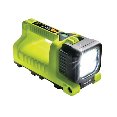 Lantern, LED, 588 Lumens, C Batteries Action Paper