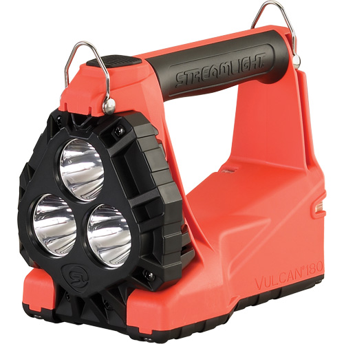 Lanterne multifonctionnelle 180 Vulcan, DEL, 1200 lumens, 5.75 hres de fonctionnement, piles Rechargeable, Compris Action Paper