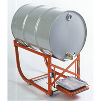 Support de baril avec plateau d'&eacute;gouttage, Capacit&eacute; de 55 gal. US (45 gal. imp.), Charge max. de 600 lb/272 kg Action Paper
