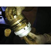 Cl&eacute; &agrave; filtre &agrave; huile type capuchon pour Toyota/Lexus/Scion Action Paper