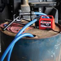 Pompe de transfert de carburant 12 V CC avec pistolet Action Paper
