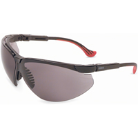 Lunettes de s&eacute;curit&eacute; Uvex Genesis avec lentilles HydroShield, Lentille Grise/fum&eacute;e, Antibu&eacute;e, R&eacute;pond ou surpasse la norme CSA Z94.3 Action Paper