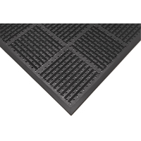 Tapis r&eacute;versible Outfront no 227, Caoutchouc, Grattoir Type, Motif &agrave; fentes, 3' x 6', Noir Action Paper